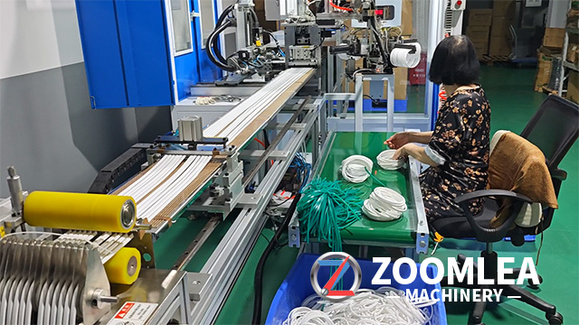 Multi station collaborative operation, sealing ring bonding machine, fully automated mechanization, easy to handle large-scale sealing ring production